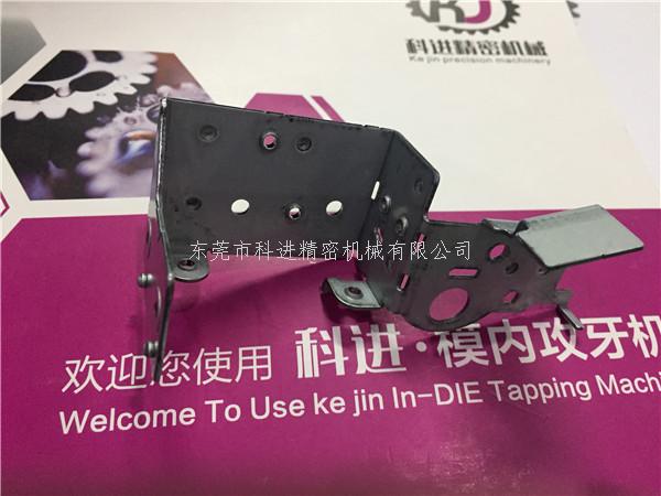 科進模內攻牙機應用于打印機行業(yè)實例